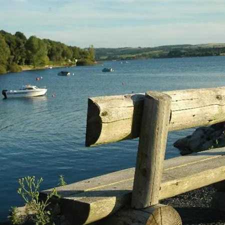 캠프장 Mobil Avec Terrasse - 2 Chambres, Jusqu'a 5 Pers. - Api-1-52-623