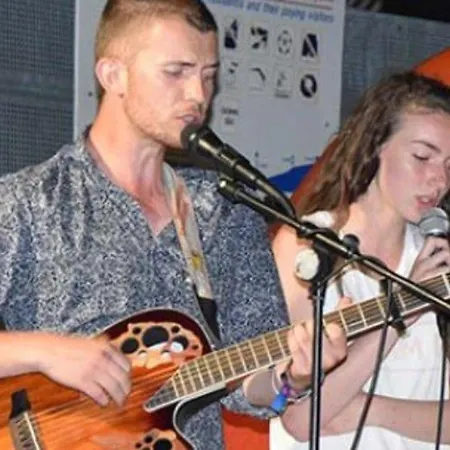 Mobil Avec Terrasse - 2 Chambres, Jusqu'a 5 Pers. - Api-1-52-623