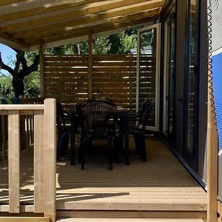 Mobil Avec Terrasse - 2 Chambres, Jusqu'a 5 Pers. - Api-1-52-623 Salles-Curan
