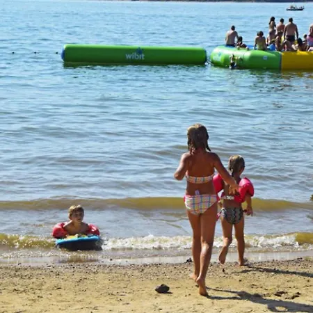 Mobil Avec Terrasse - 2 Chambres, Jusqu'a 5 Pers. - Api-1-52-623 Salles-Curan