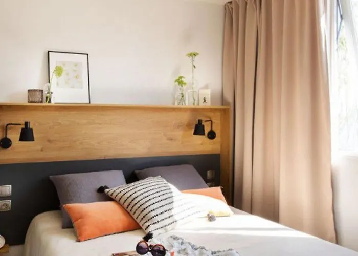 Mobil Avec Terrasse - 2 Chambres, Jusqu'a 5 Pers. - Api-1-52-623 Campsite Salles-Curan